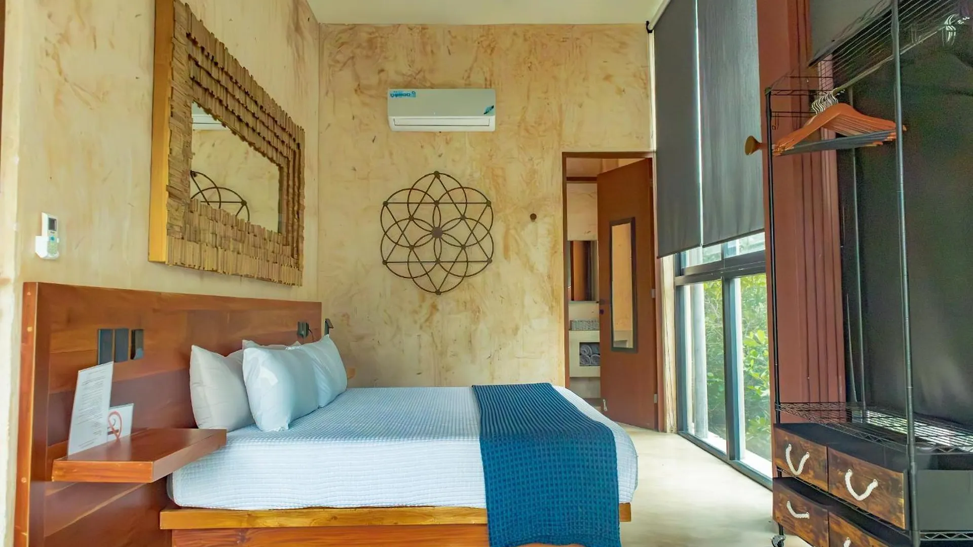 Caiman Habitat Tulum Beach, By Ahau Collection 5*,