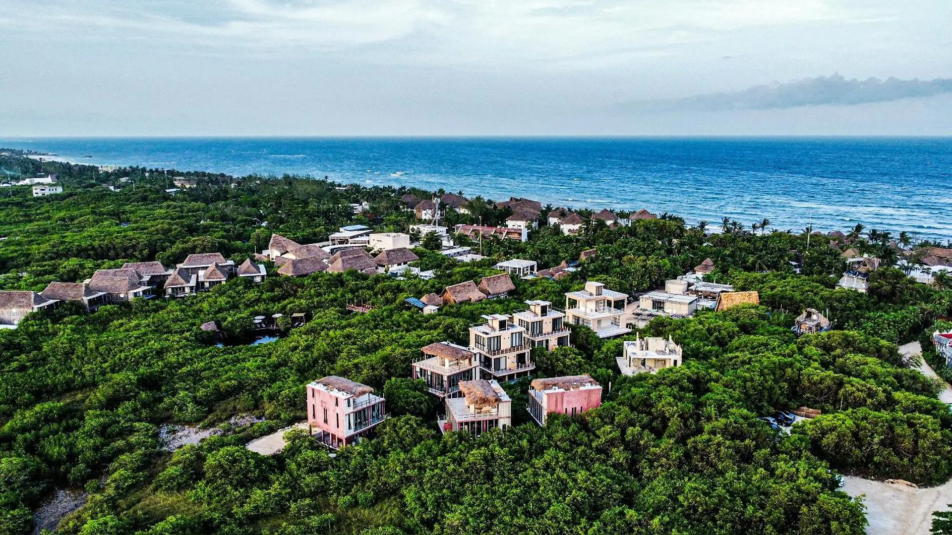 Caiman Habitat Tulum Beach, By Ahau Collection Hotel